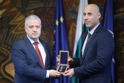 Ivan Kondov honoured the Ambassador of Georgia with the Golden Laurel Branch 