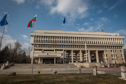 The Consul of the Republic of Bulgaria in the Kingdom of Sweden visited the Bulgarian citizens — crew members of the detained ship ‘Vezhen’