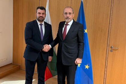Georg Georgiev Spoke with the Deputy Prime Minister and Minister of Foreign Affairs of the Hashemite Kingdom of Jordan within the Framework of the Ninth International Conference in Support of Syria