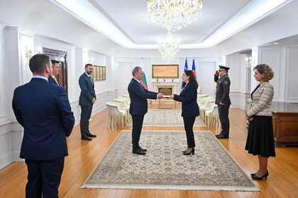 Посланик Христо Краевски връчи акредитивните си писма на президента на Република Косово Вьоса Османи-Садриу
