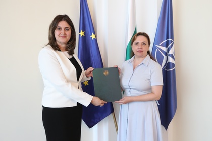 Заместник-министърът на външните работи Мария Ангелиева прие копия на акредитивните писма на новоназначения посланик на Алжирската демократична и народна република в България  Асма Бабуш