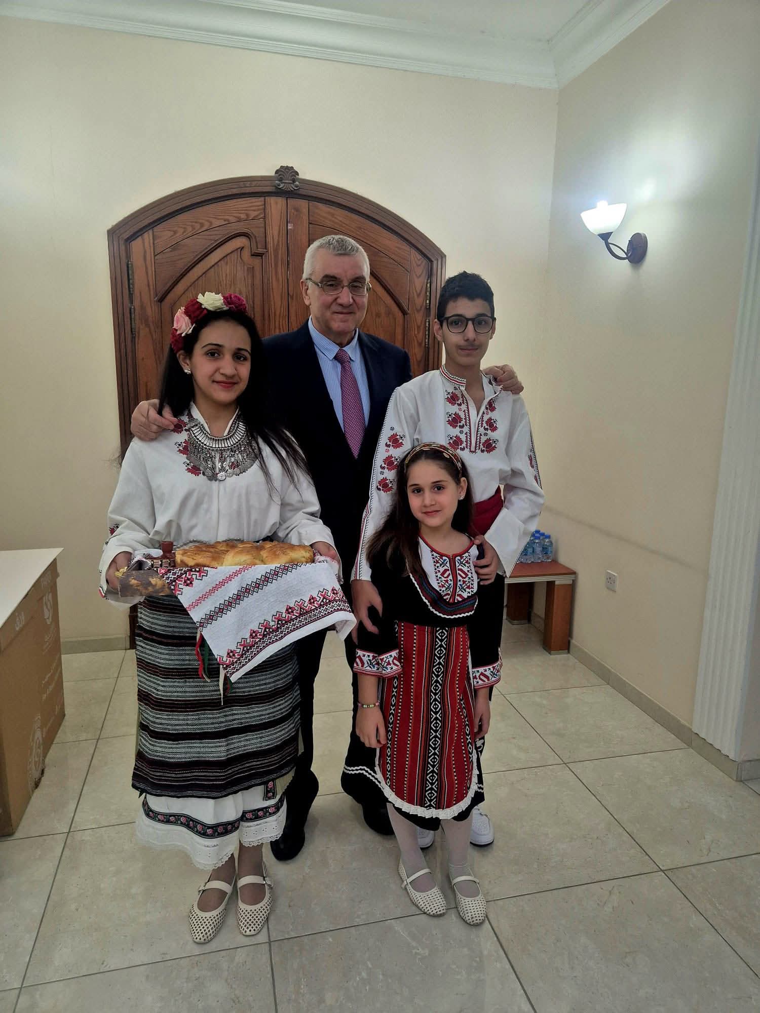 Провеждане на прием-среща с българската общност в Катар по случай 6 май