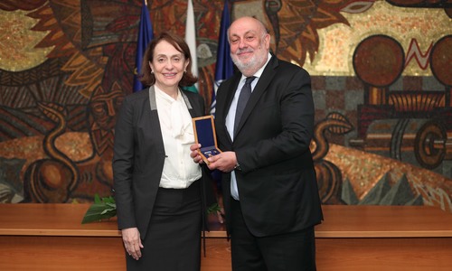 Permanent Secretary of the Ministry of Foreign Affairs Ivan Naydenov Awarded the Ministry’s Highest Distinction, the “Golden Laurel Branch”, by Minister Nadezhda Neynsky 