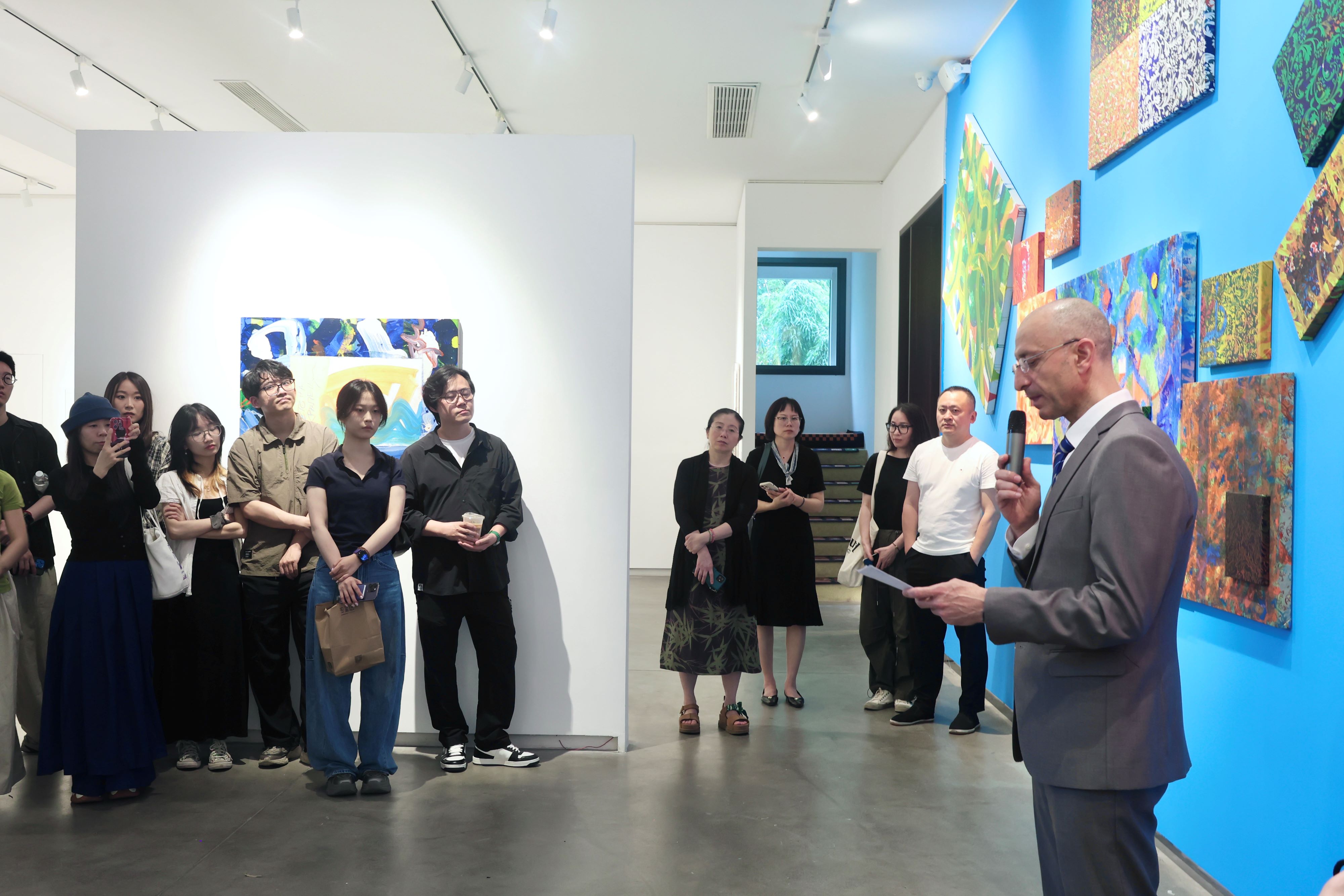 Solo Exhibition of Bulgarian Artist Assadour Markarov in Ningbo