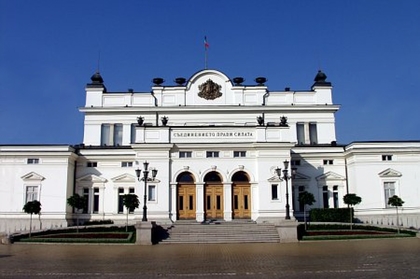Bulgaria’s Ambassadors toIreland and the Vatican faced hearings by thethe National Assembly Foreign Affairs Committee atthe initiative of Kristian Vigenin