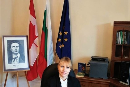 Приветствие към сънародниците на посланик Стойчева-Етрополски по случай 3-ти март