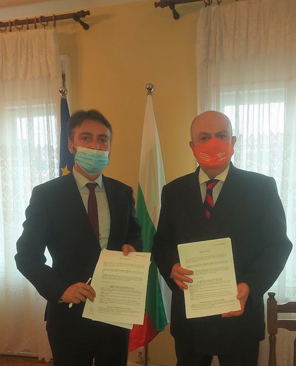 Подписани споразумения за изпълнение на проекти по програмата „Помощ за развитие“