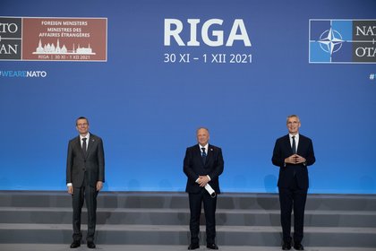 Министър Светлан Стоев участва в срещата на министрите на външните работи на НАТО в Рига