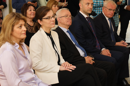 Министър Генчовска участва в откриването на Чешко-български бизнес форум в Прага