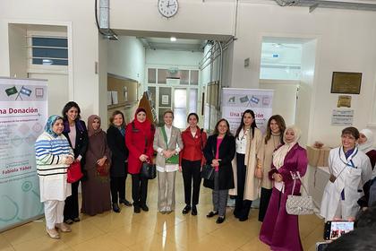 Посолството се включи в провеждането на благотворителна кампания за държавната болница по акушерство и гинекология „Рамон Сарда“.